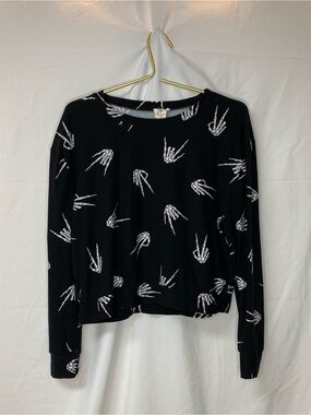 Black Skeleton Hand Print Long-Sleeve Top size XL